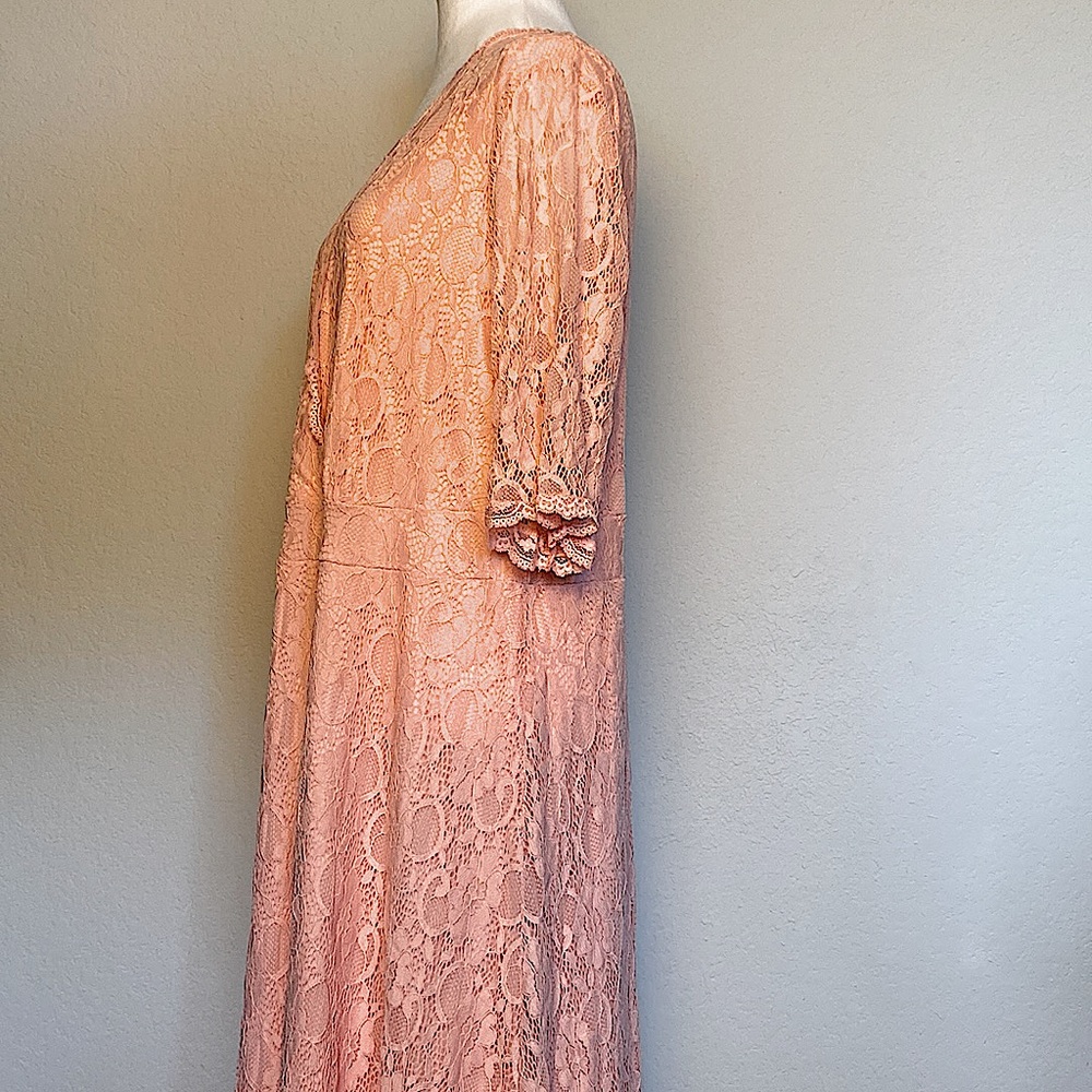 Peach Lace Elegant Dress by Pinup - Picture 4 of 7